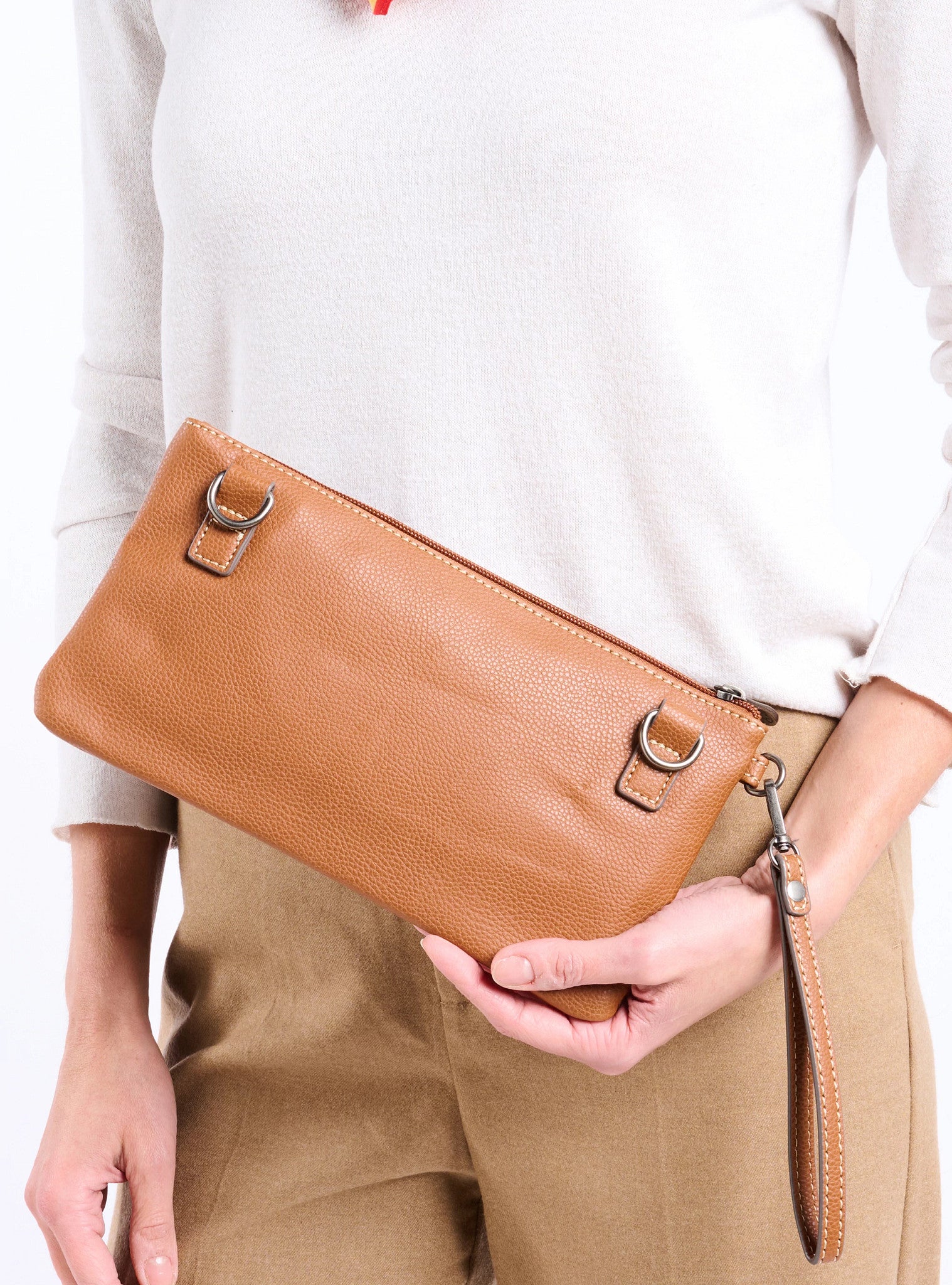 Women's Convertible Bag ™ - Brown